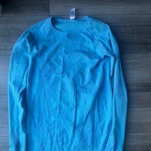 Ivivva tech long sleeve shirt size 14